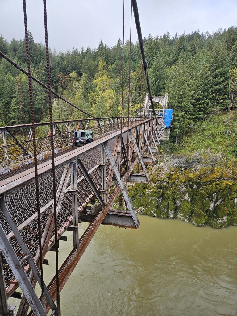 Old-Alexandra-Bridge04