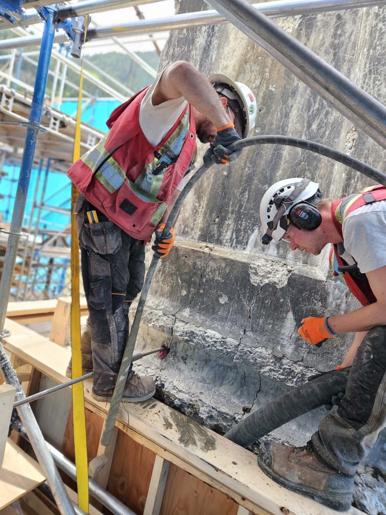 Old-Alexandra-Bridge13